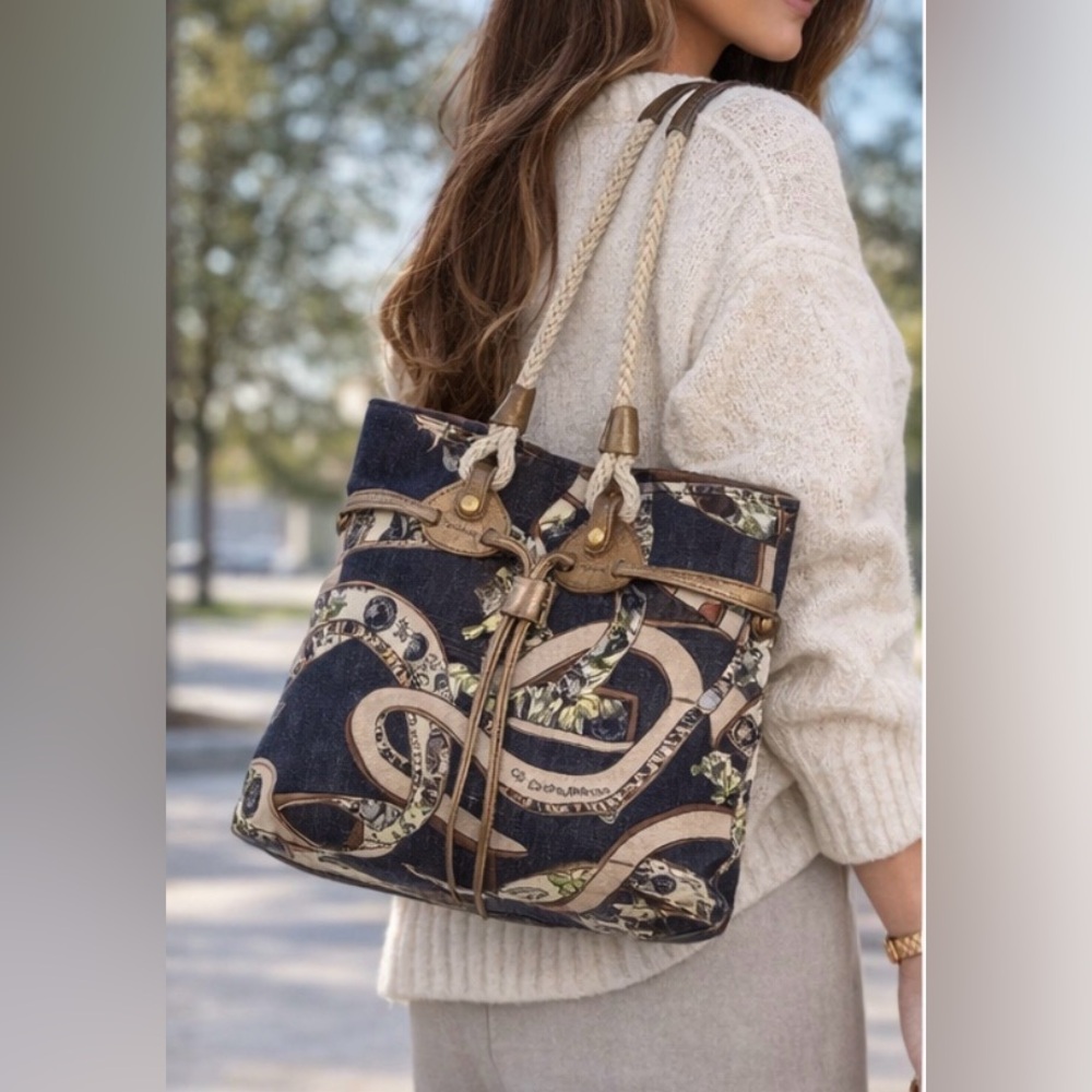 Salvatore Ferragamo Vintage Floral Denim Gancini Tote Bag Limited Edition BOHO